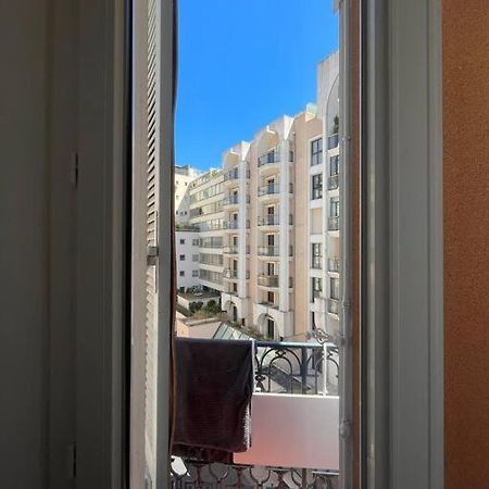 Appartamento Deux Pas Du Palais Du Festival Cannes Esterno foto
