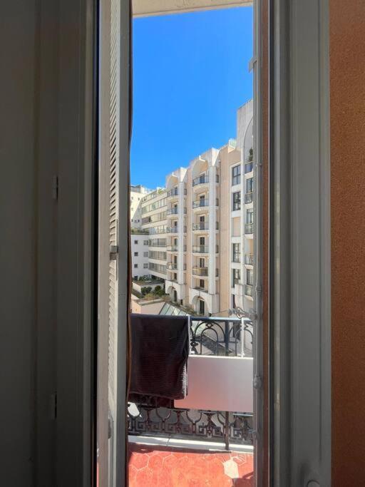 Appartamento Deux Pas Du Palais Du Festival Cannes Esterno foto